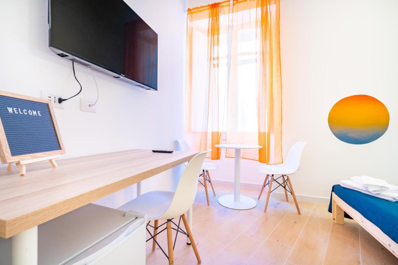 Sunscape Rooms Cagliari City Center Exteriör bild