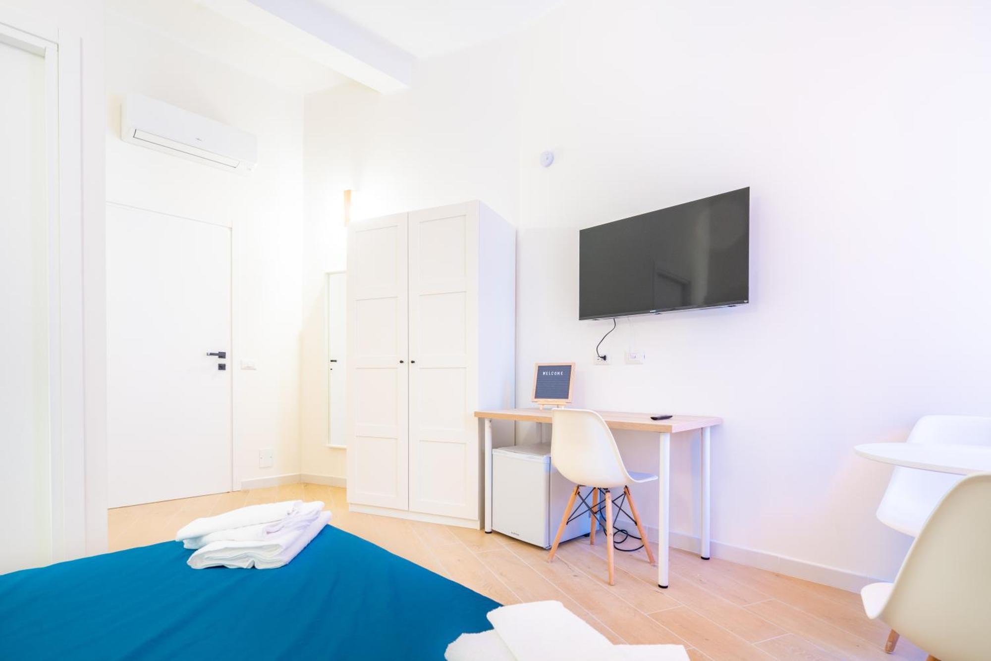 Sunscape Rooms Cagliari City Center Exteriör bild